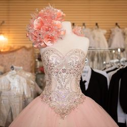 Bere's Bridal Tuxedo & Formal Wear