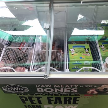 Urban Tails Pet Supply - All natural for your pup! - Pet Stores Near Me - Minneapolis, Minnesota