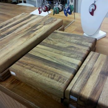 Myrtlewood Factory Outlet Garibaldi - Custom cutting boards - Outlet Stores Near Me - Garibaldi, Oregon Myrtlewood Factory Outlet Garibaldi - Custom cutting boards - Outlet Stores Near Me - Garibaldi, Oregon