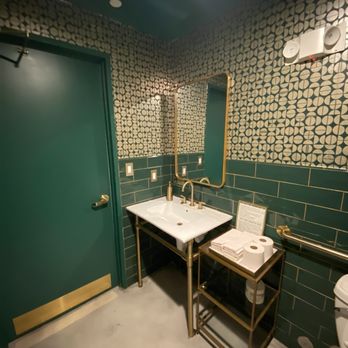 Aiko - Bathroom - Japanese Near Me - Houston, Texas