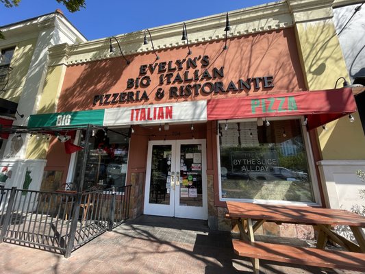 EVELYN’S BIG ITALIAN PIZZERIA & RISTORANTE - 413 Photos & 757 Reviews ...