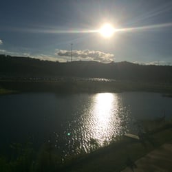 Cidade Administrativa Presidente Tancredo Neves - Pôr do sol sobre o lago da Cidade Administrativa