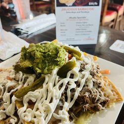 4 Caminos - The nachos were excellente!!!
