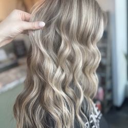 Head Rush Salon