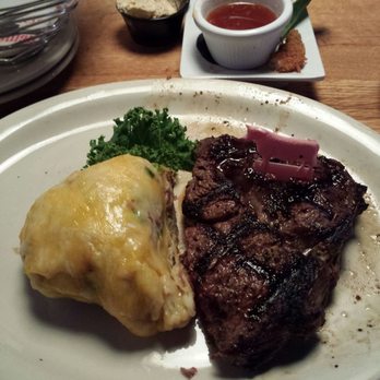Cattleman's Roadhouse - Steakhouses Near Me - Georgetown, Kentucky
