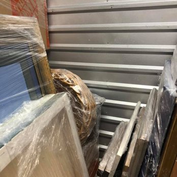 AB Moving - Dallas - This is one pocket of space in the middle of the unit. - Movers Near Me - Dallas, Texas