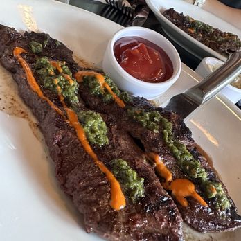 The Ginocchio - Skirt Steak - Cocktail Bars Near Me - Marshall, Texas