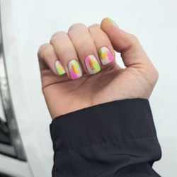 HR Nail Studio - Nails, design