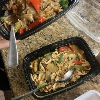 Andaman Thai - Drunken Noodles and Lemon Chicken. - Thai Near Me - Walnut Creek, California