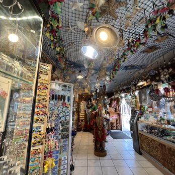 T's Toe Rings & Gifts - Jewelry Near Me - Redondo Beach, California T's Toe Rings & Gifts - Jewelry Near Me - Redondo Beach, California