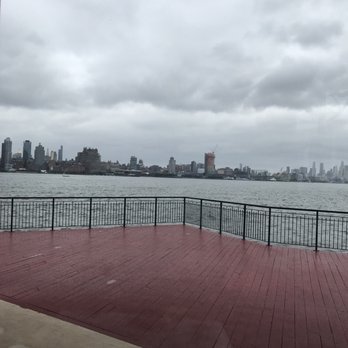 Chart House - Seafood Near Me - Weehawken, New Jersey Chart House - Seafood Near Me - Weehawken, New Jersey