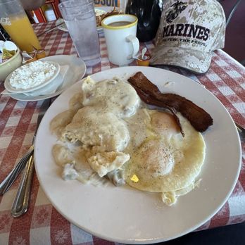 Loli's Biscuits - Breakfast & Brunch Near Me - Phoenix, Arizona Loli's Biscuits - Breakfast & Brunch Near Me - Phoenix, Arizona