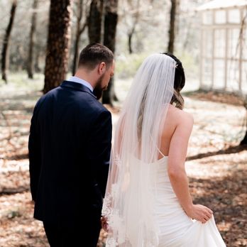 Dream Lake Studios - Session Photography Near Me