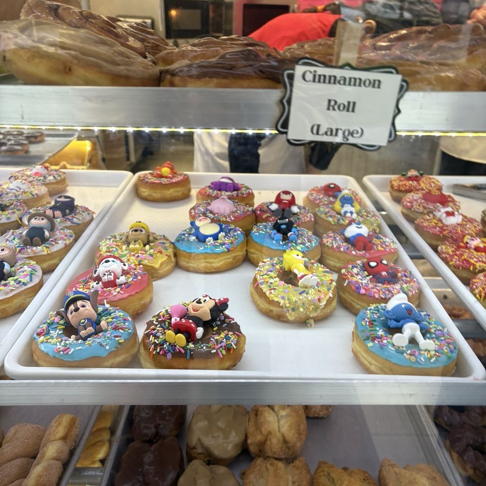 Character donuts Character donuts