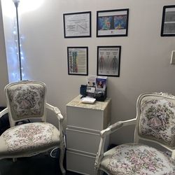 Safe Body Imaging - Sitting area