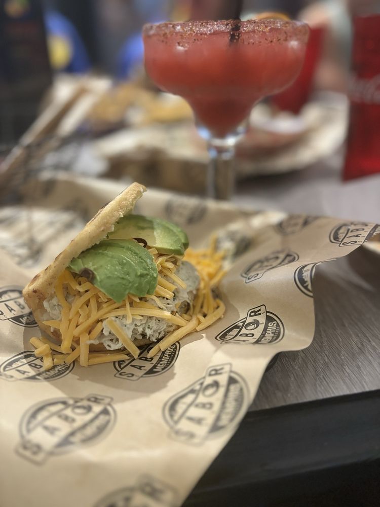 Food from Sabor Caribe