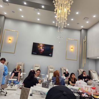 Q Nails - Inside - Nail Salons Near Me - Charlotte, North Carolina Q Nails - Inside - Nail Salons Near Me - Charlotte, North Carolina