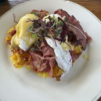 Cafe on 27 - Pastrami Benedict - Breakfast & Brunch Near Me - Topanga, California Cafe on 27 - Pastrami Benedict - Breakfast & Brunch Near Me - Topanga, California