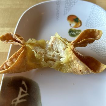 Green Papaya - Crab Rangoon - Thai Near Me - Cincinnati, Ohio