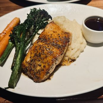 Yard House - Whiskey Glazed Salmon - New American Near Me - Orlando, Florida Yard House - Whiskey Glazed Salmon - New American Near Me - Orlando, Florida