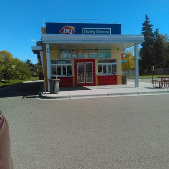 DQ / Orange Julius - Outside - Ice Cream & Frozen Yogurt Near Me - Saint Cloud, Minnesota DQ / Orange Julius - Outside - Ice Cream & Frozen Yogurt Near Me - Saint Cloud, Minnesota