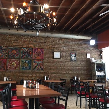 La Casa De Samuel - Inside - Mexican Near Me - Chicago, Illinois