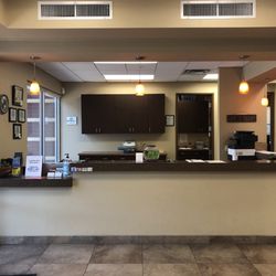 Banner Physical Therapy - Phoenix - 19th Avenue - Front office