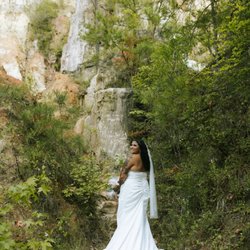 Noys Alterations - Wedding dress altered by Noy