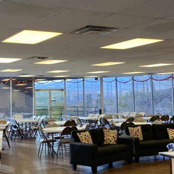 Ridgeview Resort - Beautifully kept Clubhouse. - Resorts Near Me - Bullhead City, Arizona Ridgeview Resort - Beautifully kept Clubhouse. - Resorts Near Me - Bullhead City, Arizona