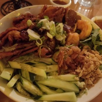 CT Bistro - Vermicelli with pork and shrimp - Vietnamese Near Me - Portland, Oregon