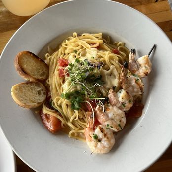 Cliffside Restaurant - Shrimp linguini pasta (special of the day) - American Near Me - St George, Utah