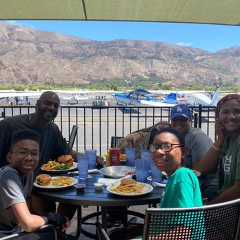 Flight 126 Cafe - Us - Cafes Near Me - Santa Paula, California