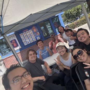 Brown Bear's Hot Dogs - Hot Dogs Near Me - Fresno, California Brown Bear's Hot Dogs - Hot Dogs Near Me - Fresno, California