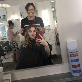 Johnny Rodriguez the Salon - Theresa The cutest - Hair Salons Near Me - Dallas, Texas