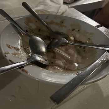 Local Catch Bar & Grill - Finished the Oreos despite them not being the same - American Near Me - Santa Rosa Beach, Florida