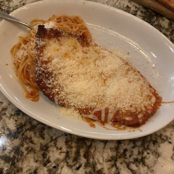 Penne Pomodoro - Italian Near Me - Dallas, Texas Penne Pomodoro - Italian Near Me - Dallas, Texas