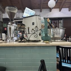 Enanos Café