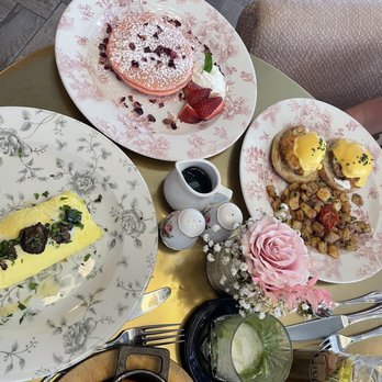 Little Hen - Breakfast - Breakfast & Brunch Near Me - Miami, Florida Little Hen - Breakfast - Breakfast & Brunch Near Me - Miami, Florida