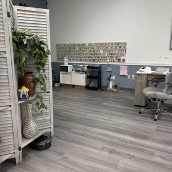 Cozy Nail Spa - Nail Salons Near Me - Carson City, Nevada