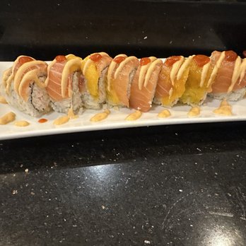 Chobop - Wango Mango Roll - Sushi Bars Near Me - Costa Mesa, California