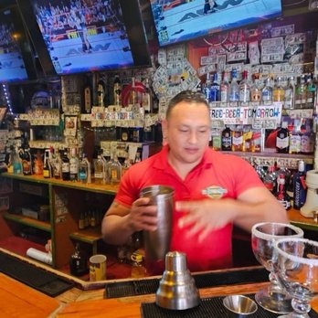 El Corralito - Lee the best bartender!!! - Spanish Near Me - Ensenada, BCN El Corralito - Lee the best bartender!!! - Spanish Near Me - Ensenada, BCN