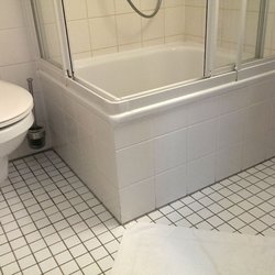Mutiger Ritter - Einstieg in Dusche zu hoch