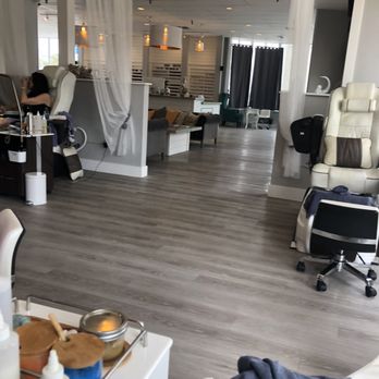 Beachside Beauty - Nail Salons Near Me - Destin, Florida