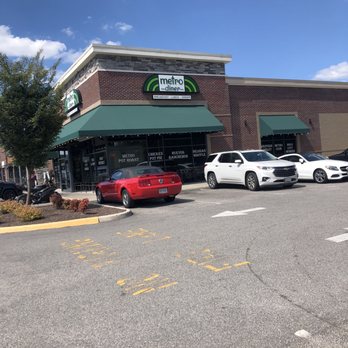 Metro Diner - Outside - American Near Me - Chesapeake, Virginia Metro Diner - Outside - American Near Me - Chesapeake, Virginia