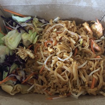 Ban Chok Dee Thai Cuisine-Maple Ridge - Lunch Special Pad Thai with Prawns - Thai Near Me - Maple Ridge, British Columbia Ban Chok Dee Thai Cuisine-Maple Ridge - Lunch Special Pad Thai with Prawns - Thai Near Me - Maple Ridge, British Columbia