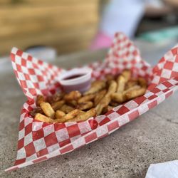 Tulo's Taqueria Muskoka - French fries