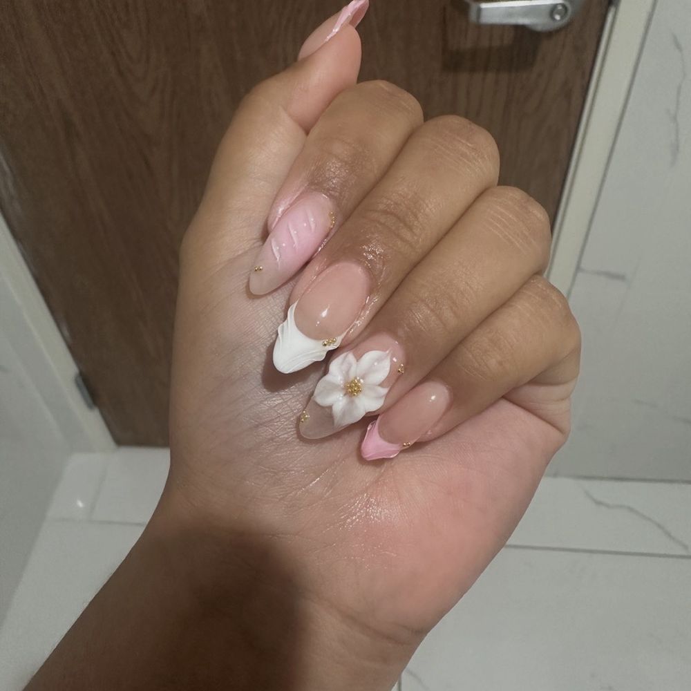 Glamour Nail Bar - Nail Salons Near Me - Bellflower, California