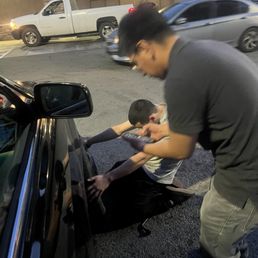 Manager Chris going the extra mile to help another community memeber Manager Chris going the extra mile to help another community memeber