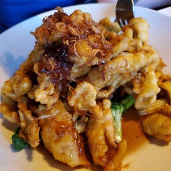 Pru Thai - Chicken Tamarind with extra chicken - Thai Near Me - Clinton, New Jersey