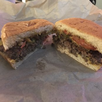 Gil's Broiler & Manske Roll Bakery - Burgers Near Me - San Marcos, Texas Gil's Broiler & Manske Roll Bakery - Burgers Near Me - San Marcos, Texas